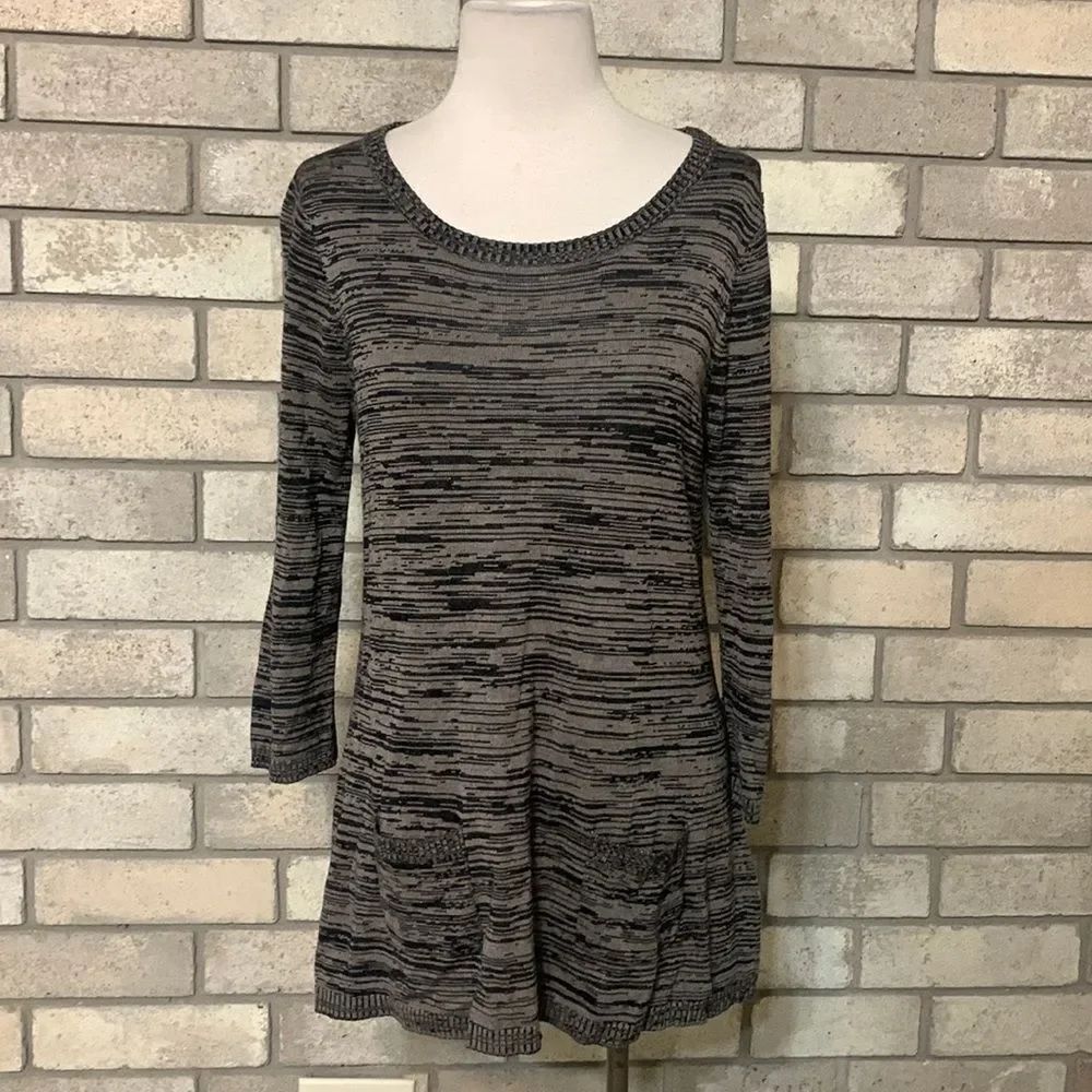 3for$20 sweater blouse size medium